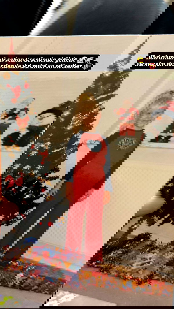 alexis.blond alexis.blond archive image