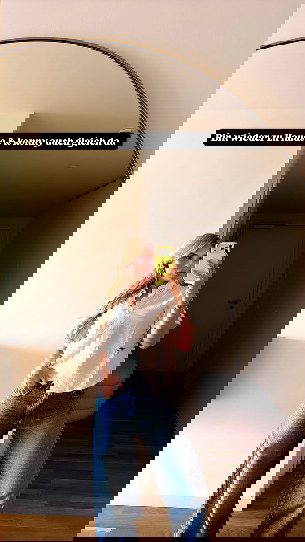 alexis.blond alexis.blond archive image