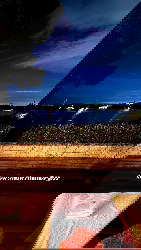 alexis.blond alexis.blond archive image