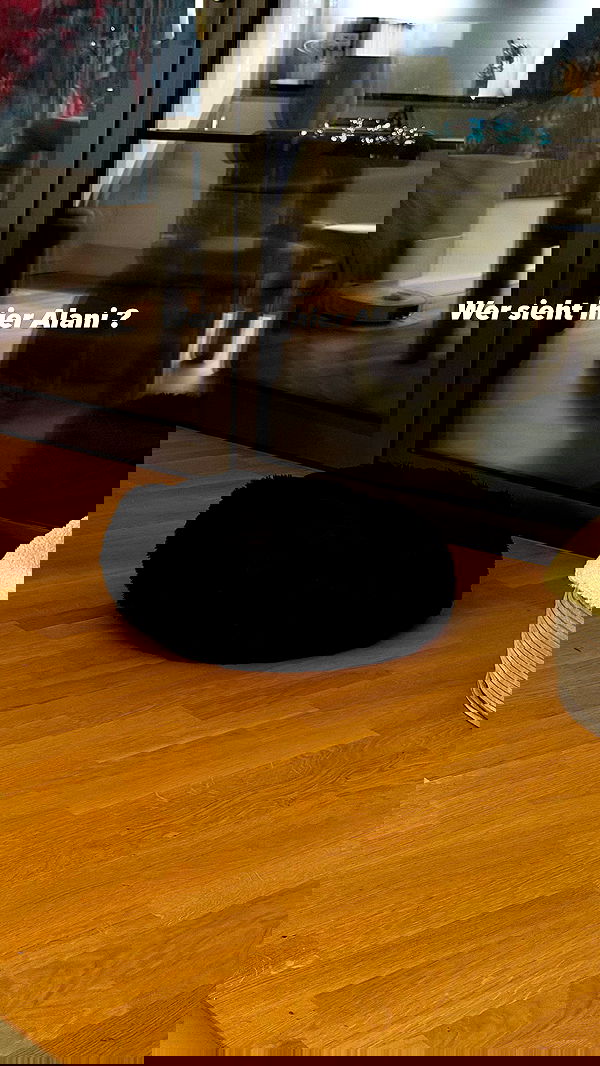 alexis.blond alexis.blond archive image