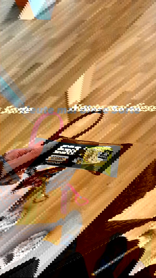 alexis.blond alexis.blond archive image