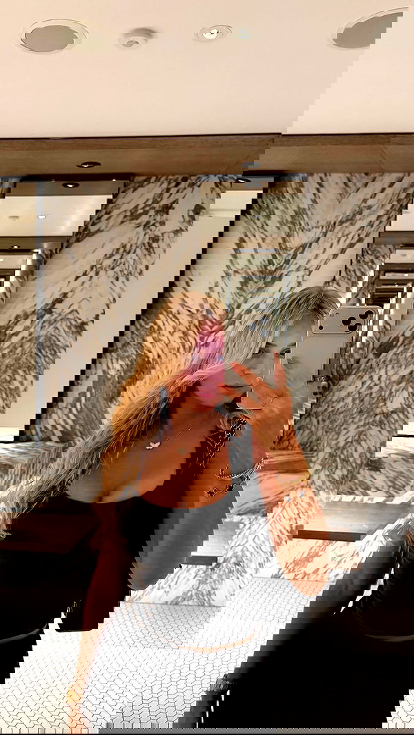 alexis.blond alexis.blond archive image