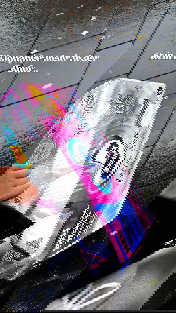 alexis.blond alexis.blond archive image