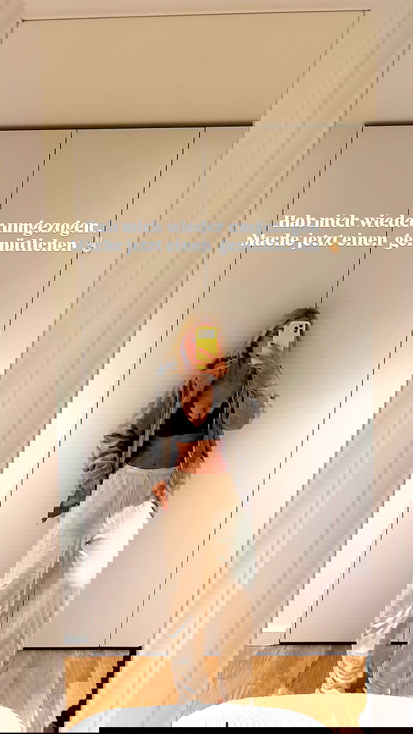 alexis.blond alexis.blond archive image