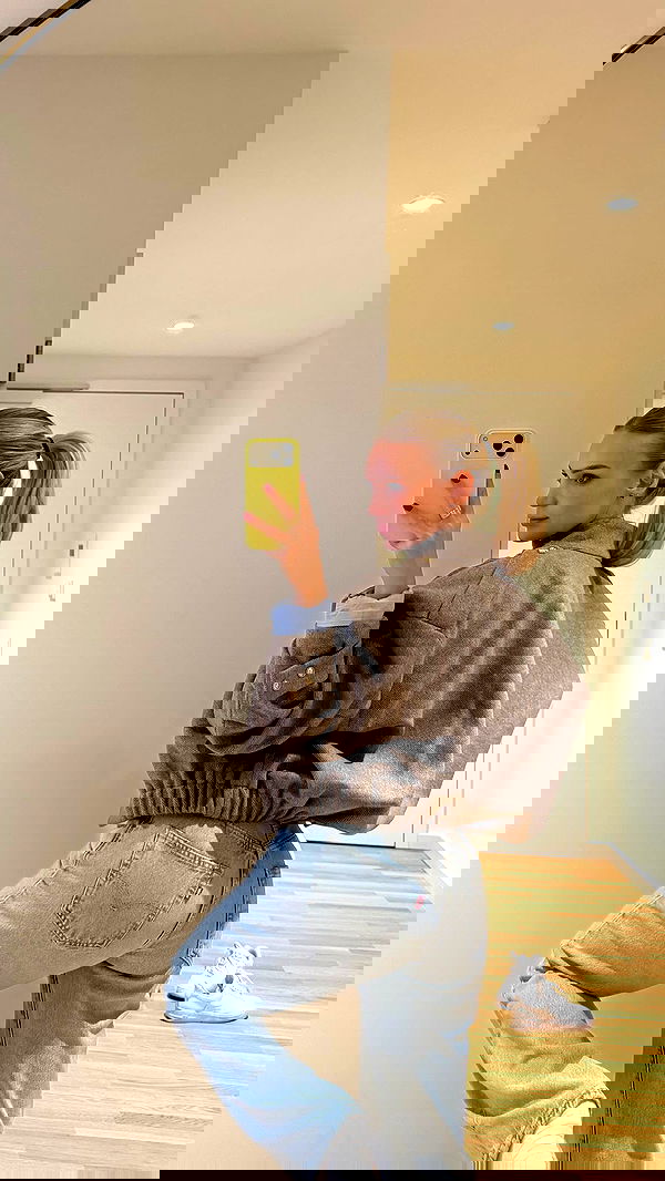 alexis.blond alexis.blond archive image