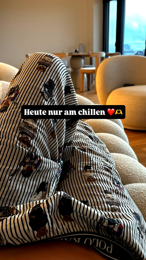 alexisshv instagram image archive image