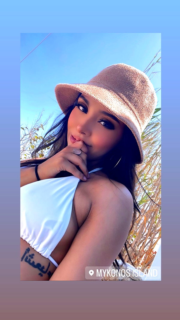 alexuhh_g alexuhh_g archive image