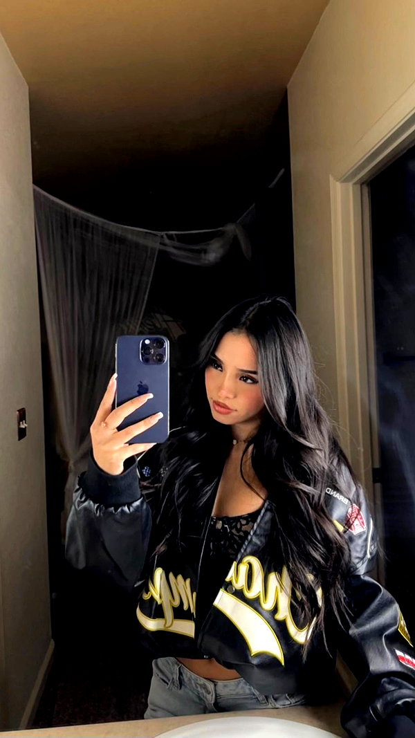 alexuhh_g instagram image archive image