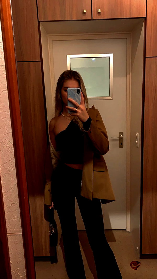 alina_mtsn instagram image archive image