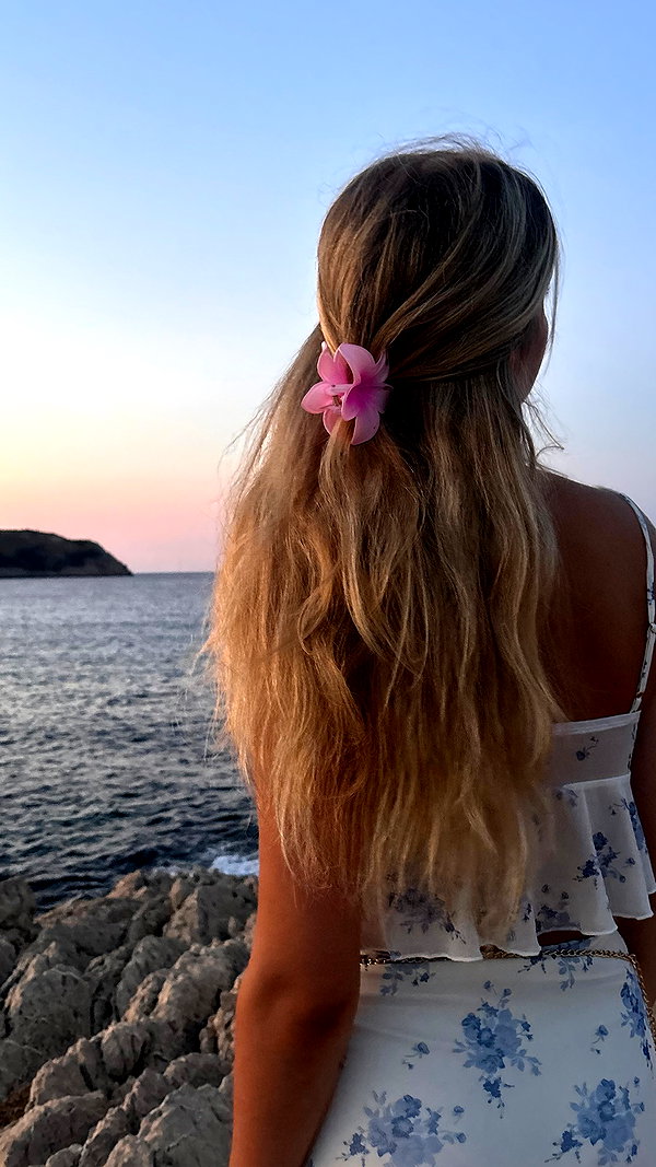 alina_mtsn instagram image archive image
