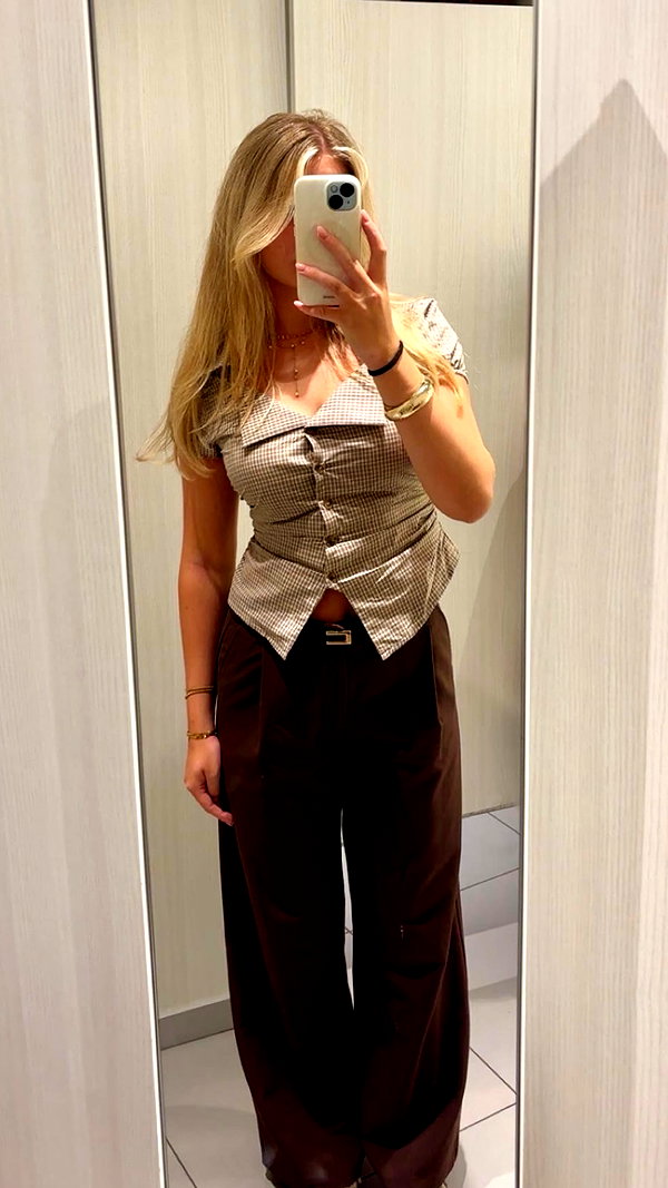 alina_mtsn instagram image archive image