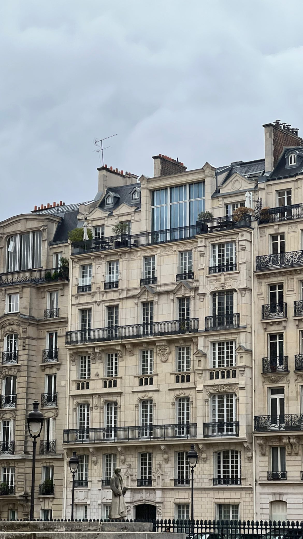 allygravemade instagram image archive image