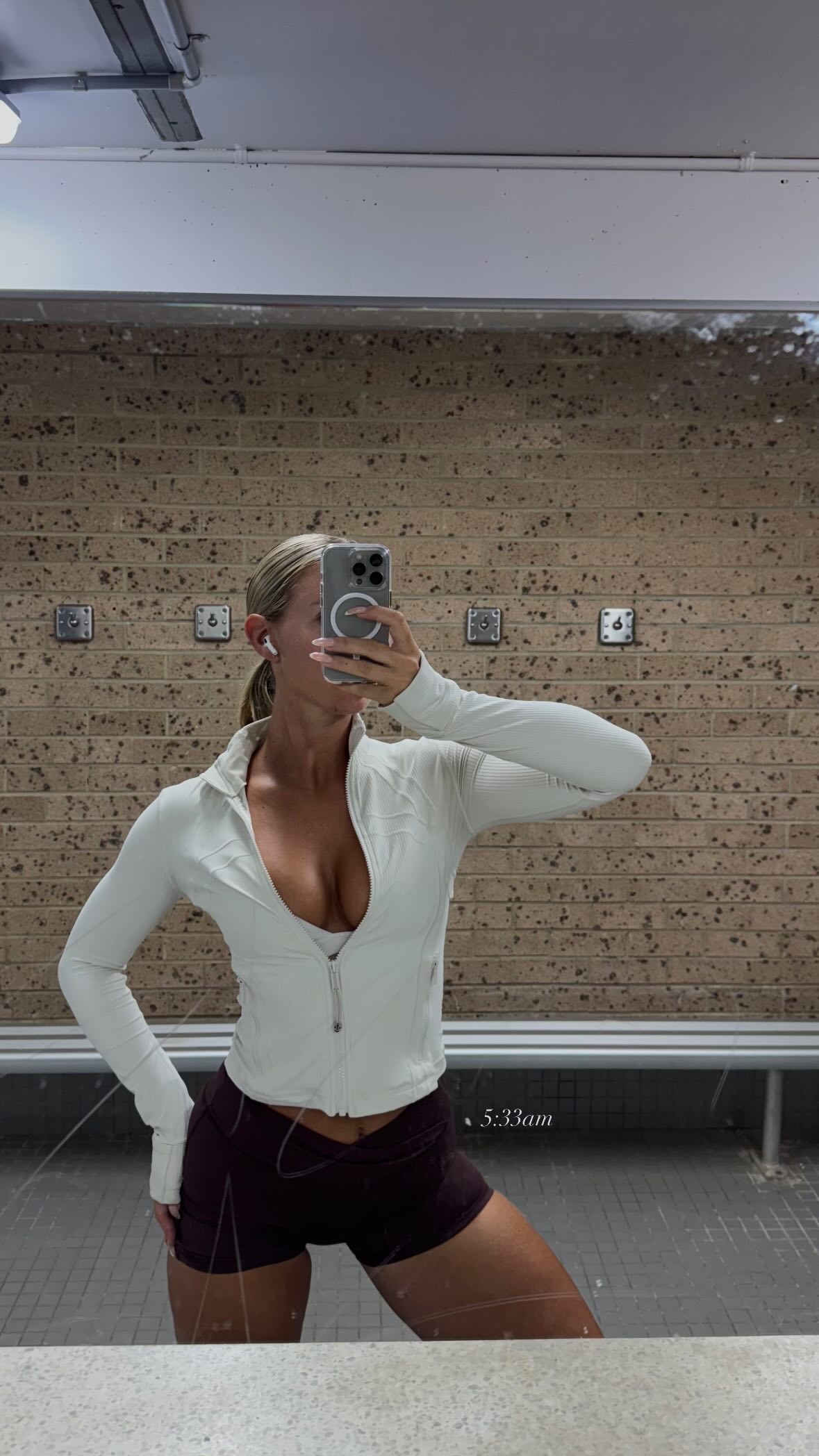 allygravemade instagram image archive image