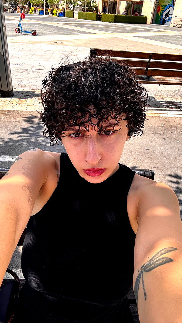 alma.almog instagram image archive image