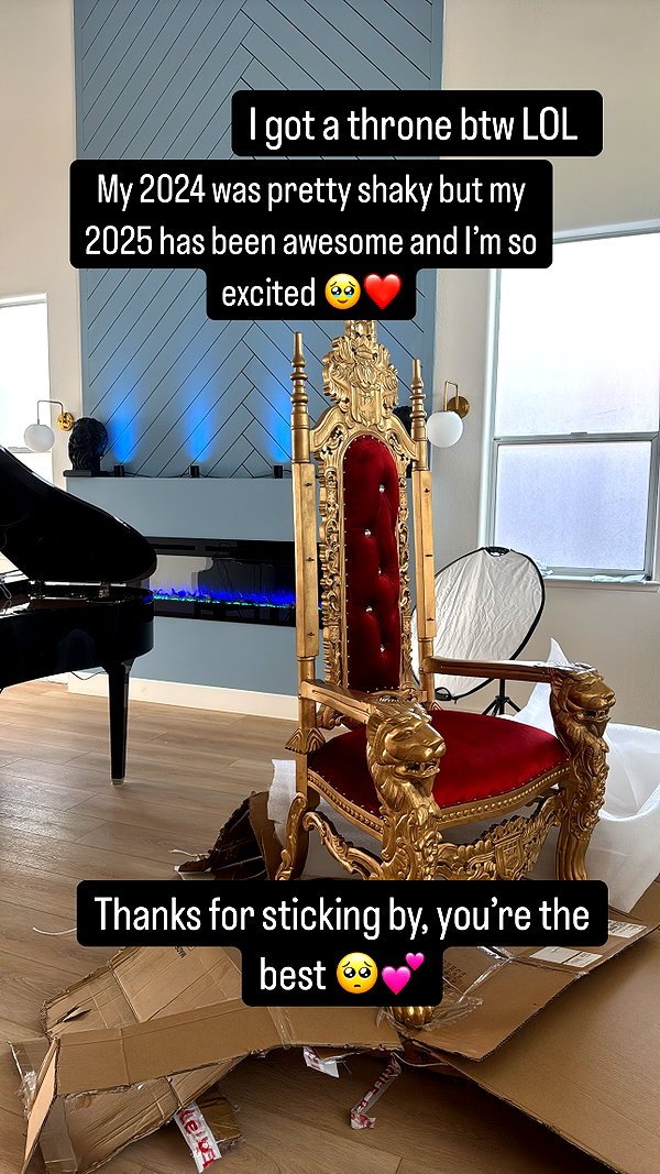 alyri_tv instagram image archive image