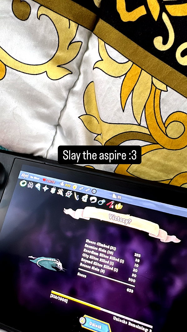 alyri_tv instagram image archive image