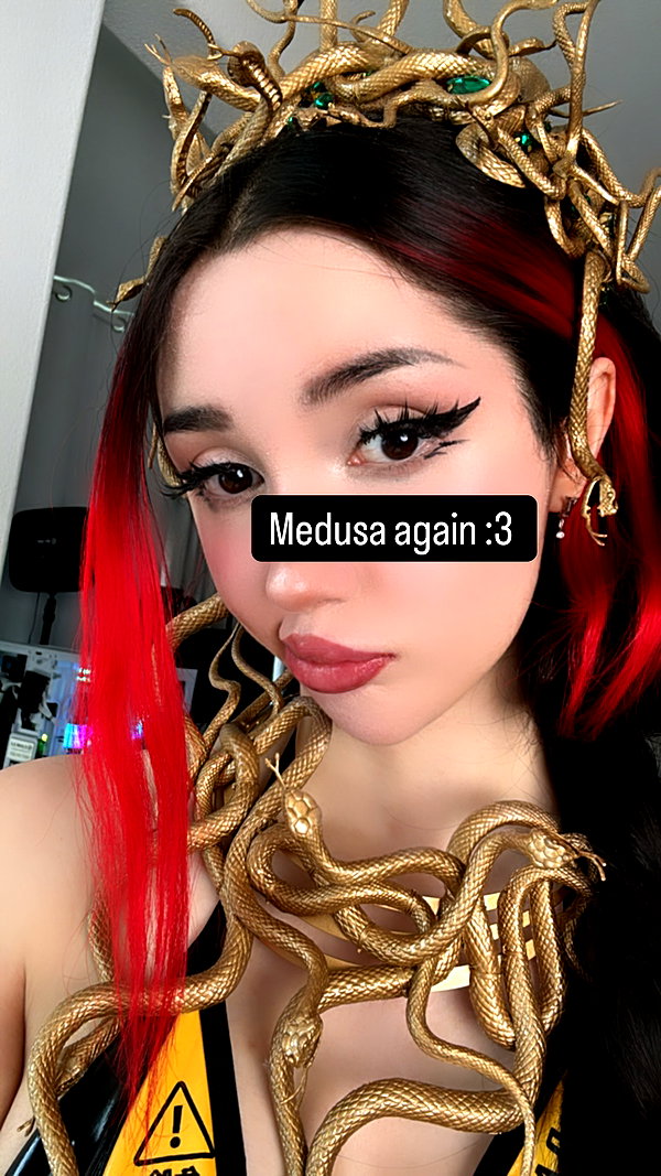 alyri_tv instagram image archive image