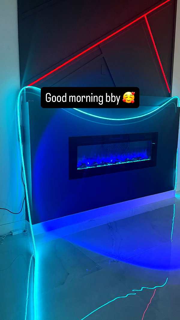 alyri_tv instagram image archive image