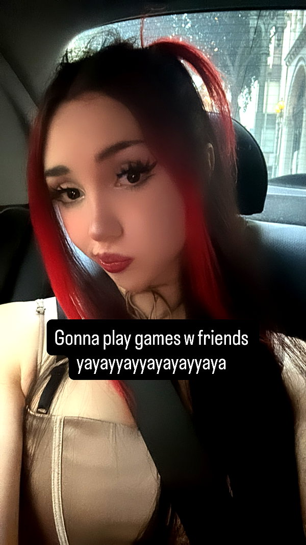 alyri_tv instagram image archive image