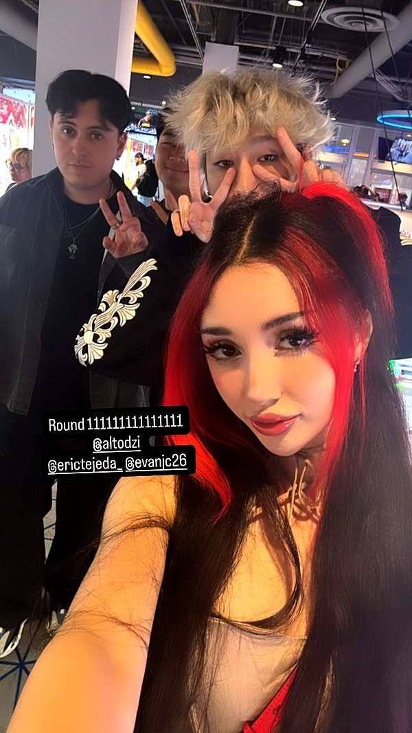 alyri_tv instagram image archive image
