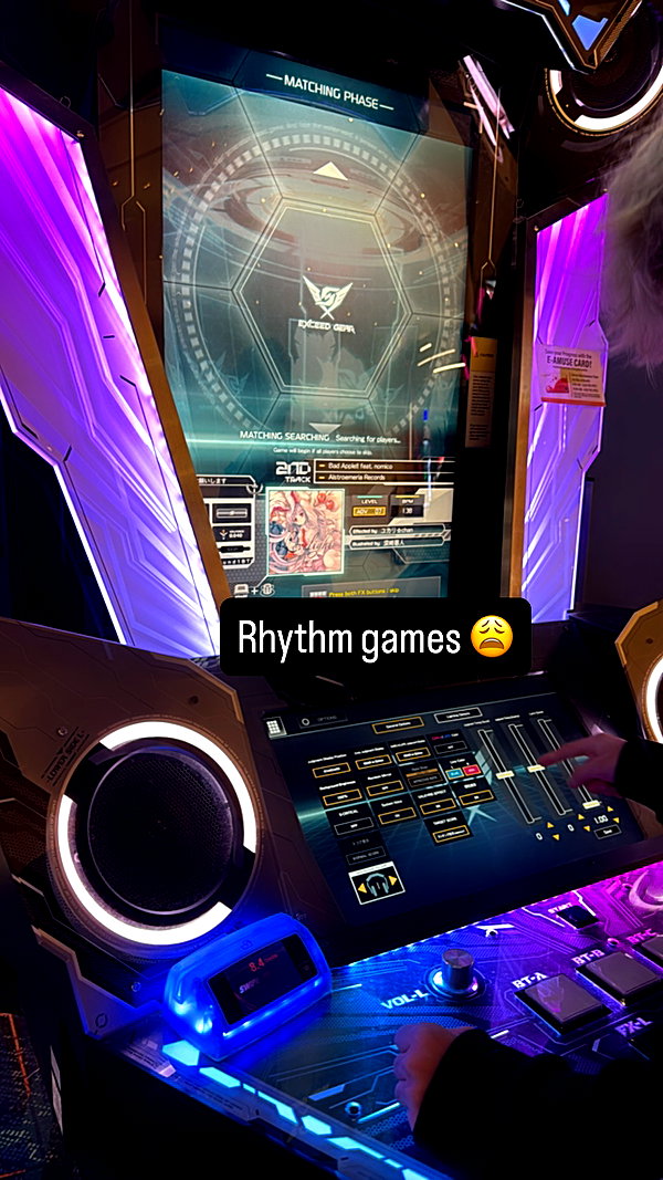alyri_tv instagram image archive image