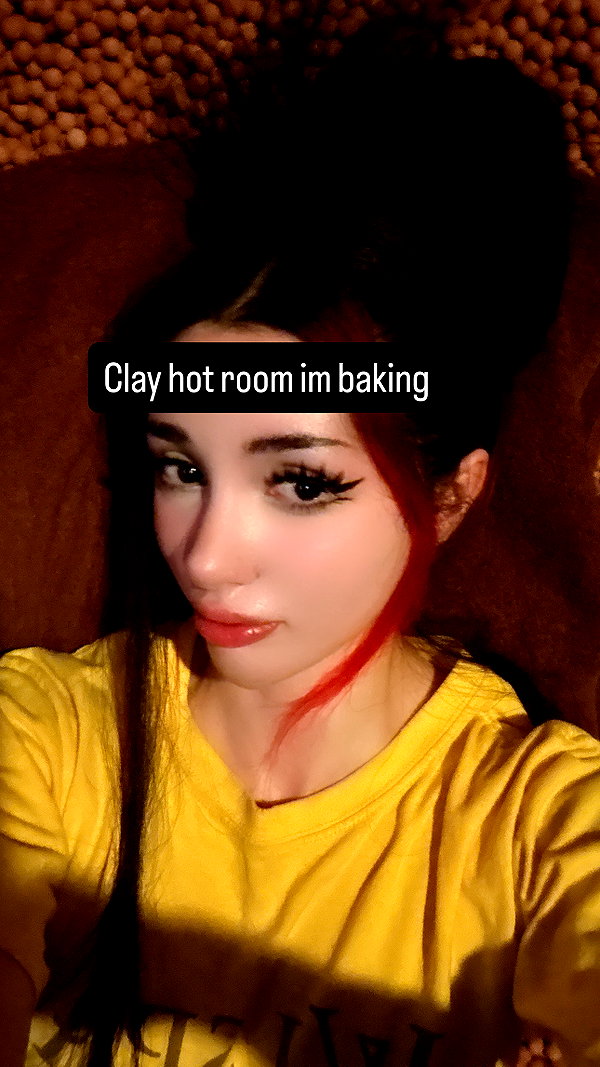 alyri_tv instagram image archive image