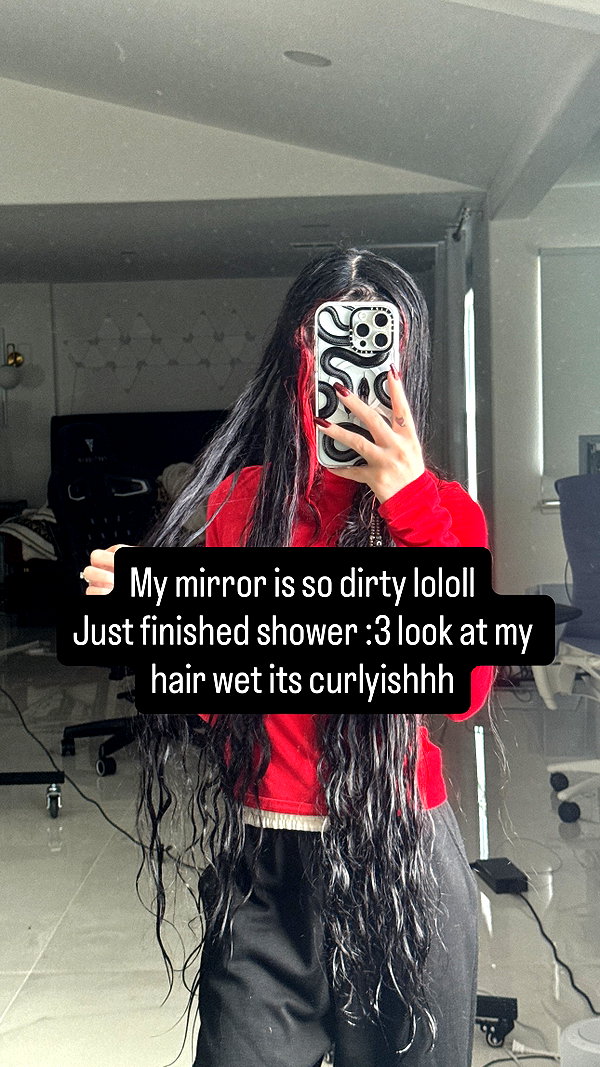 alyri_tv instagram image archive image