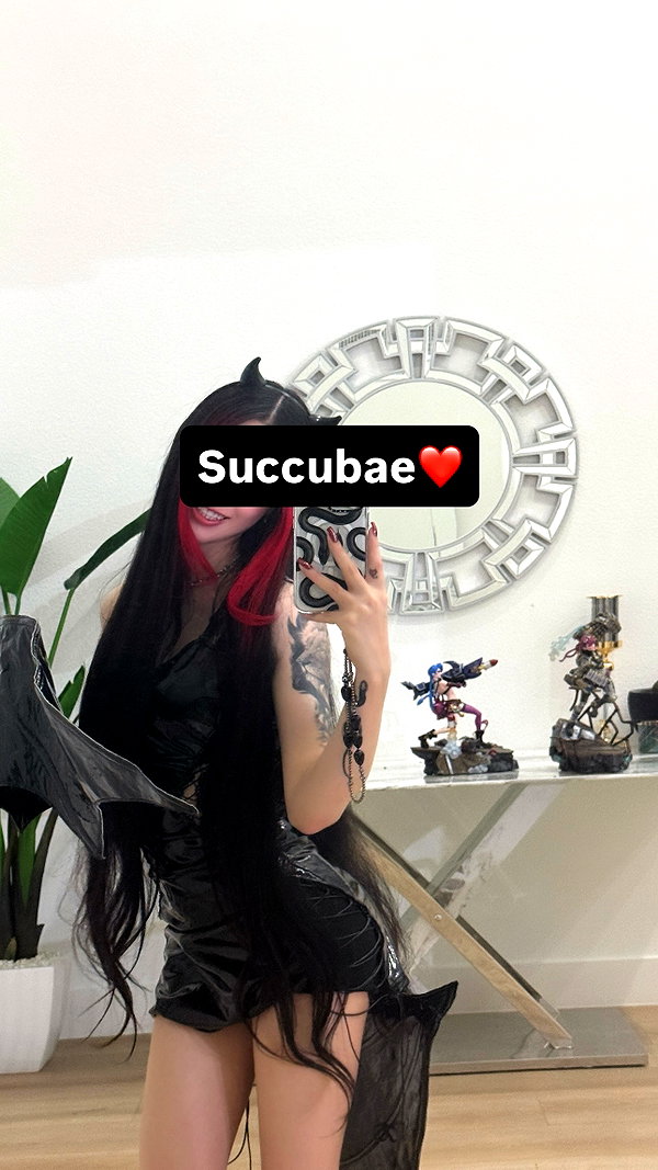alyri_tv instagram image archive image
