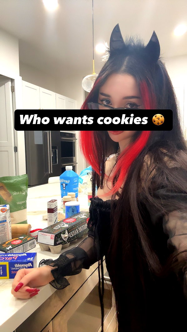 alyri_tv instagram image archive image