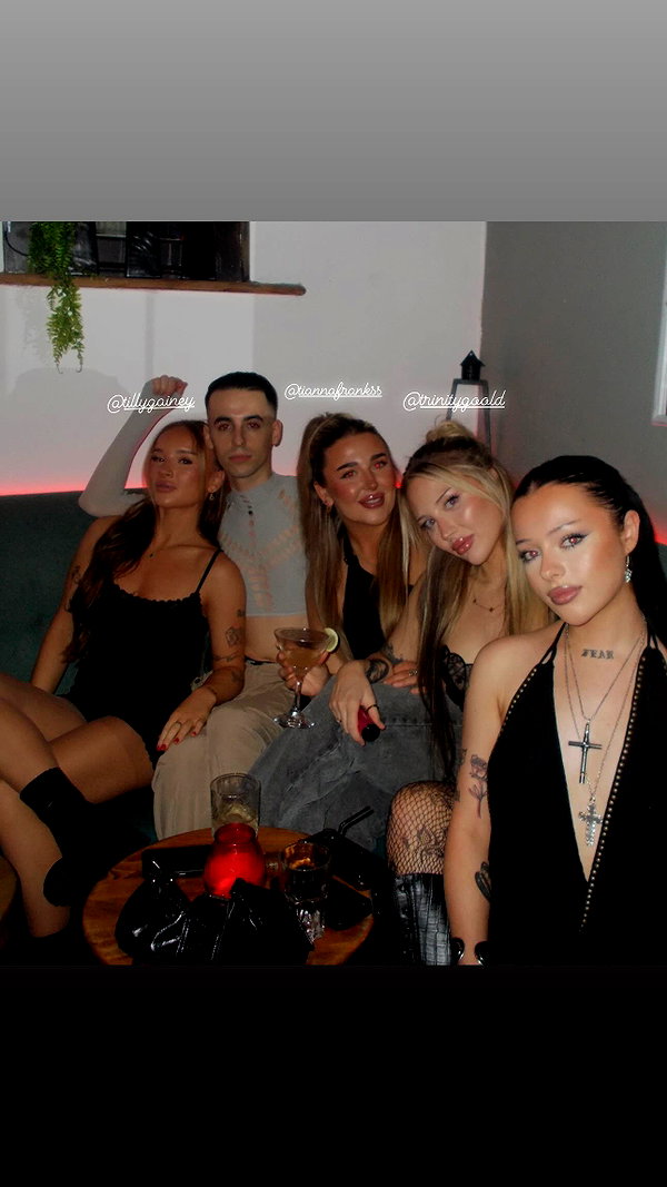 amberxswain instagram image archive image