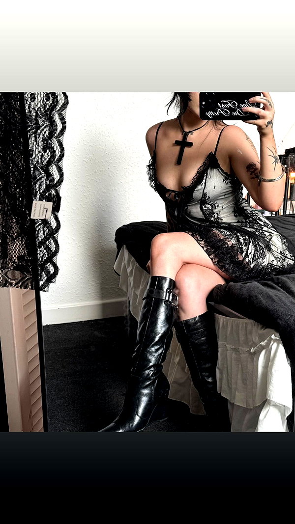 amberxswain instagram image archive image