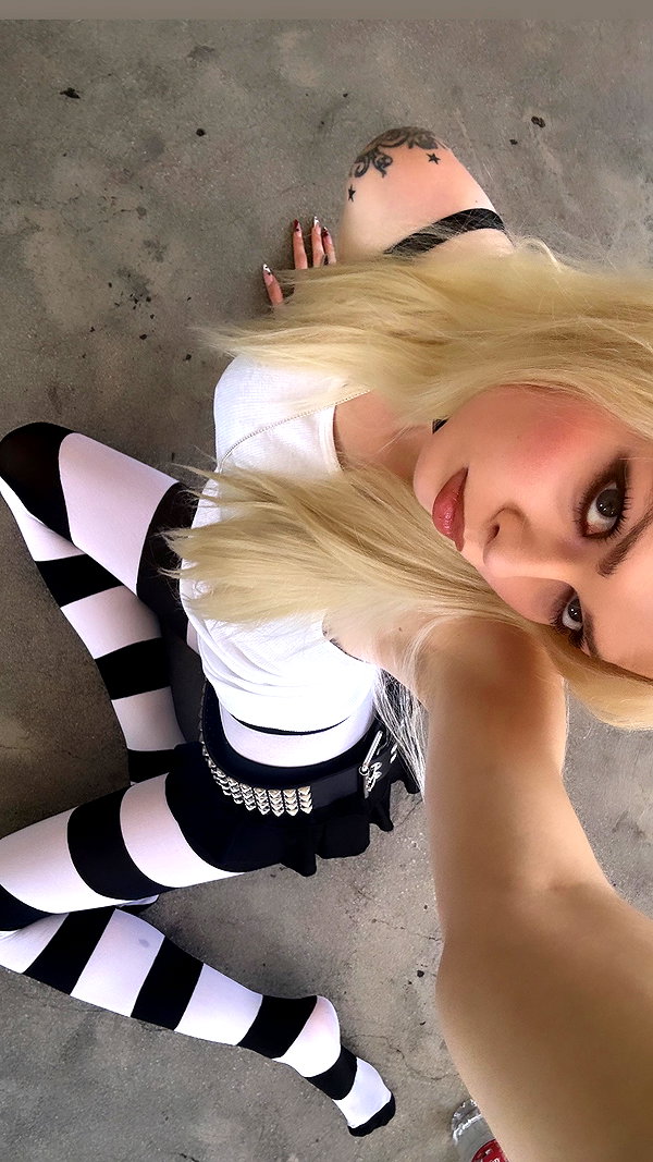 amellliiaa instagram image archive image