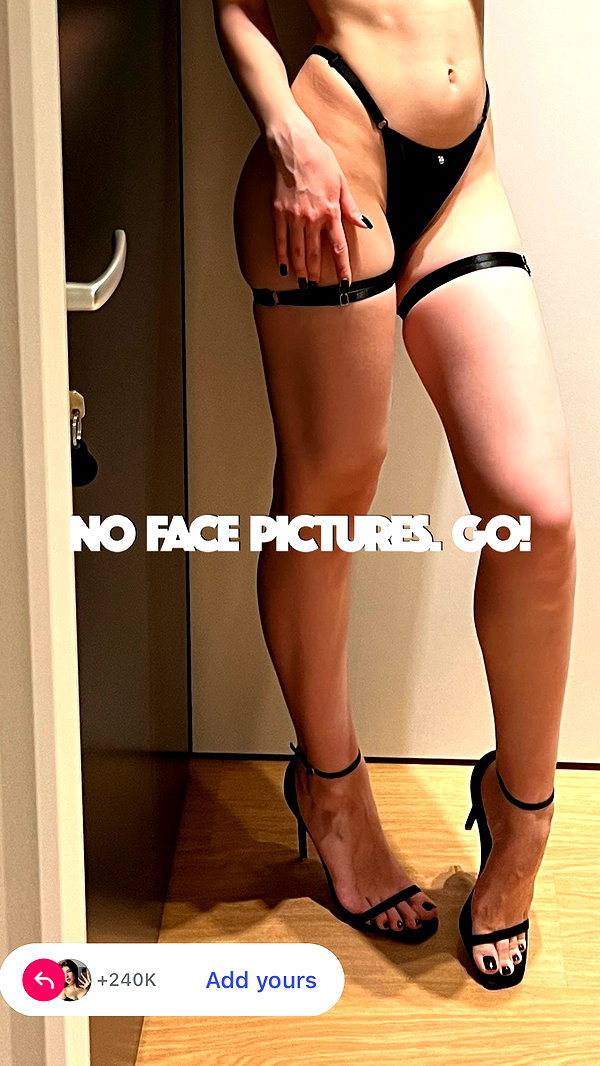 anna.x.vee anna.x.vee archive image
