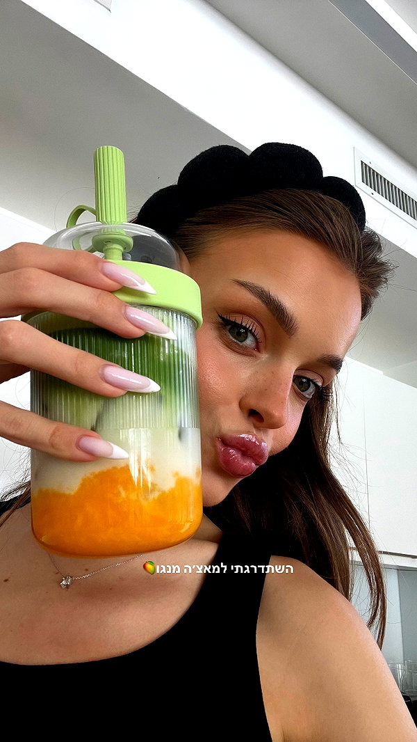 annazak12 instagram image archive image