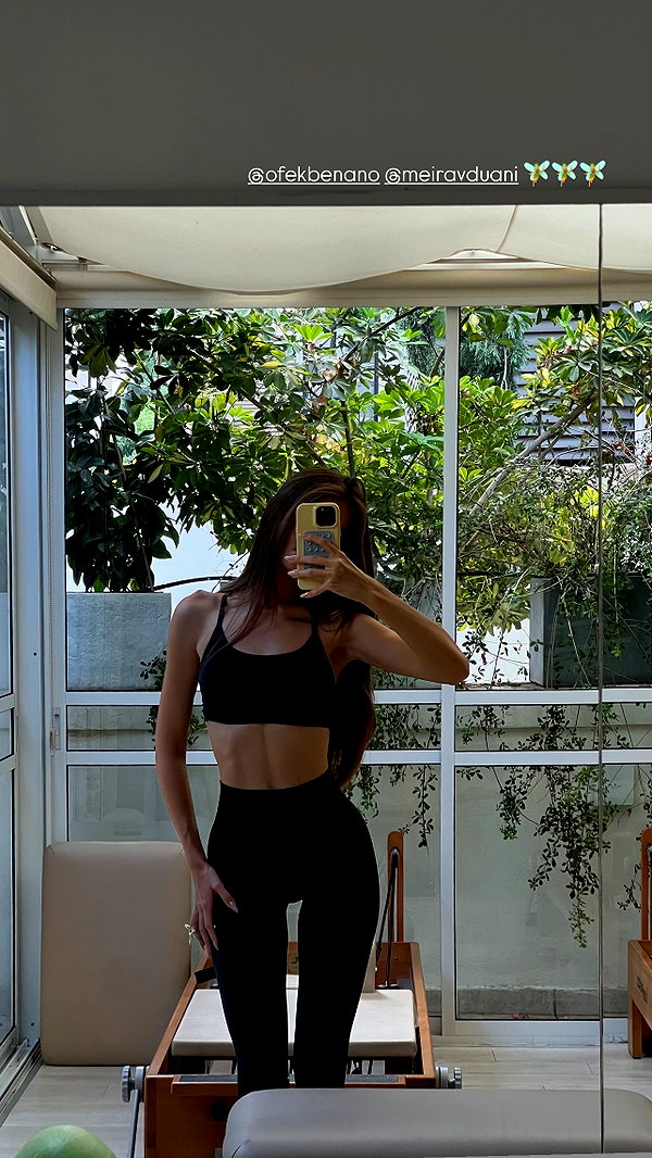 annazak12 instagram image archive image