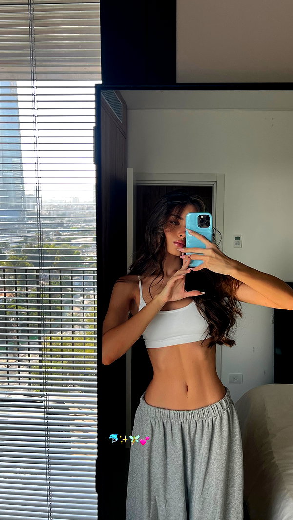 annazak12 instagram image archive image
