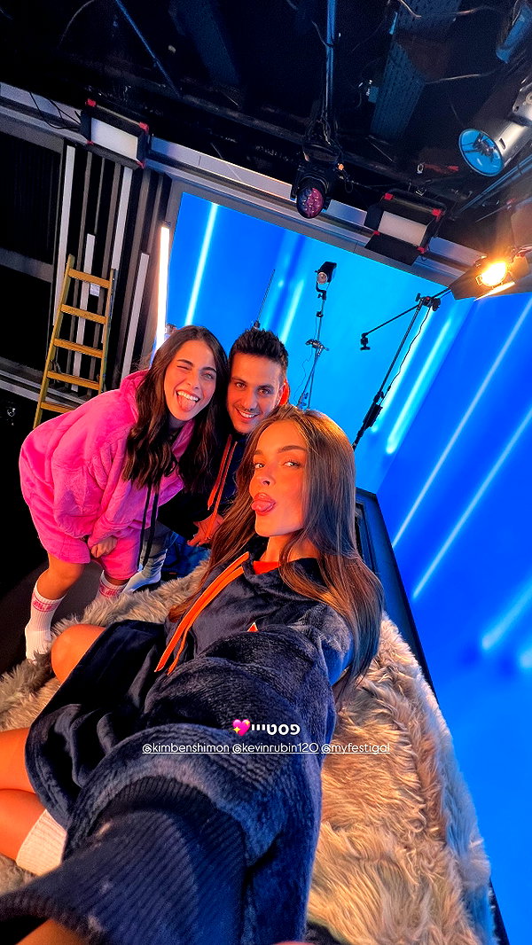 annazak12 instagram image archive image