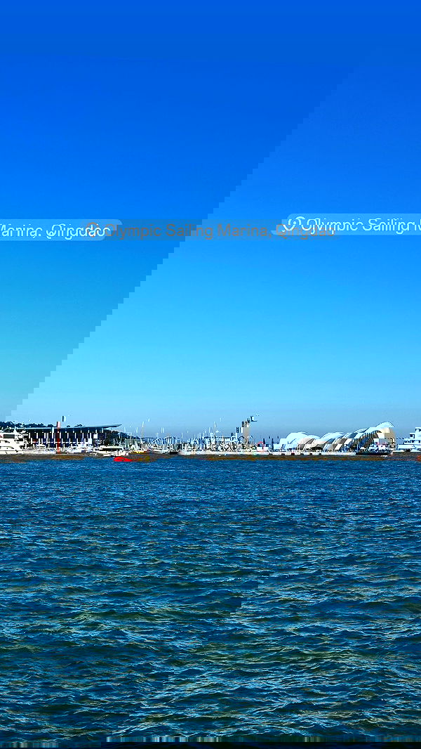 annieee__z annieee__z archive image