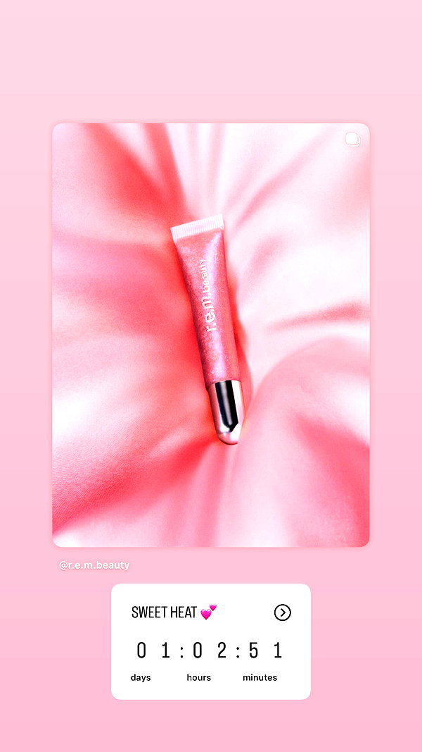 arianagrande instagram image archive image