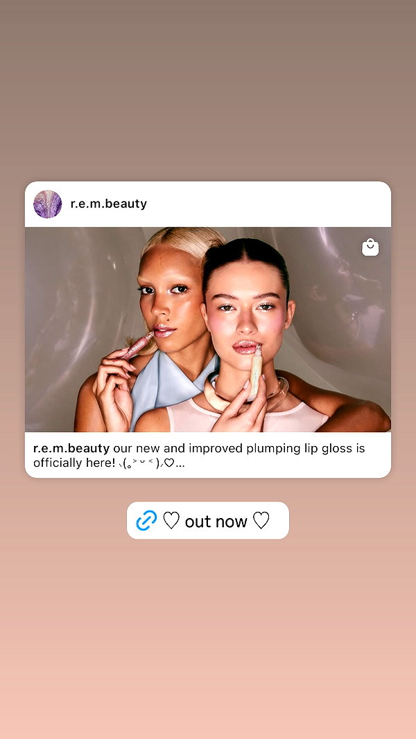 arianagrande instagram image archive image
