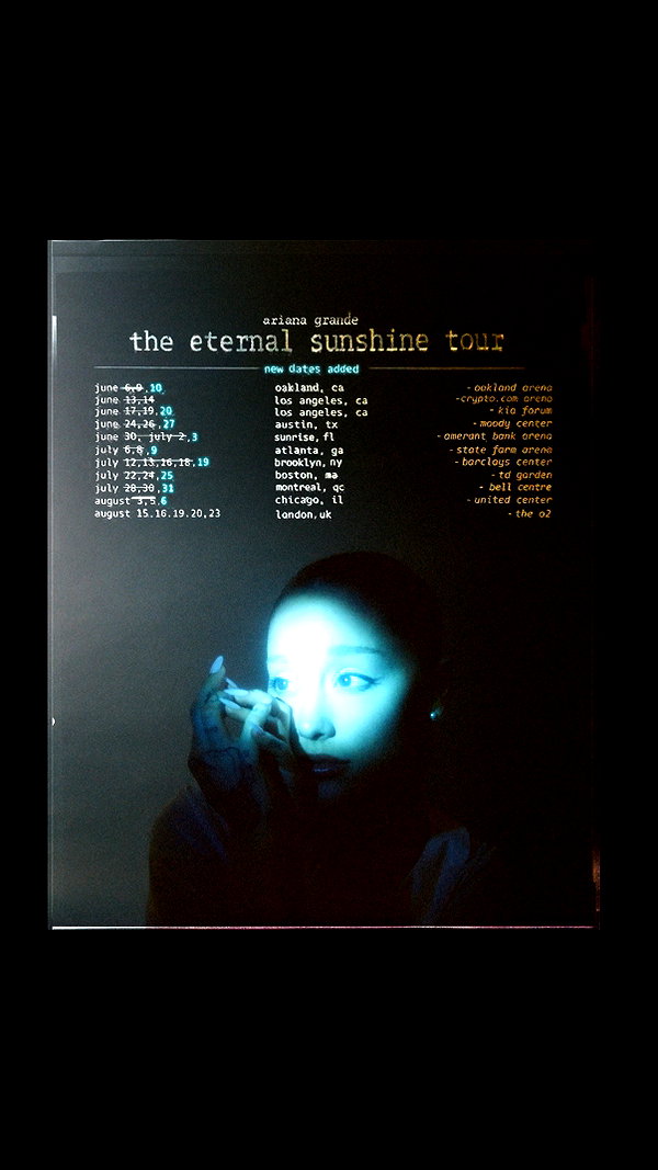 arianagrande instagram image archive image