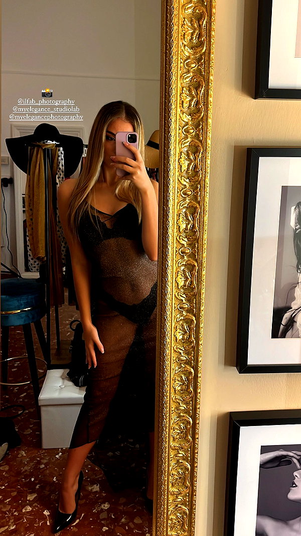 ariannachiaravalle_ instagram image archive image