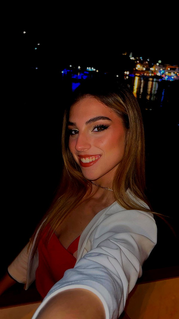 ariannachiaravalle_ instagram image archive image