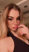 ariannachiaravalle_ Altpins Profile Picture