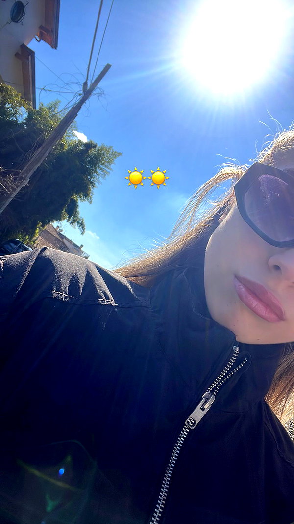 ariannachiaravalle_ instagram image archive image