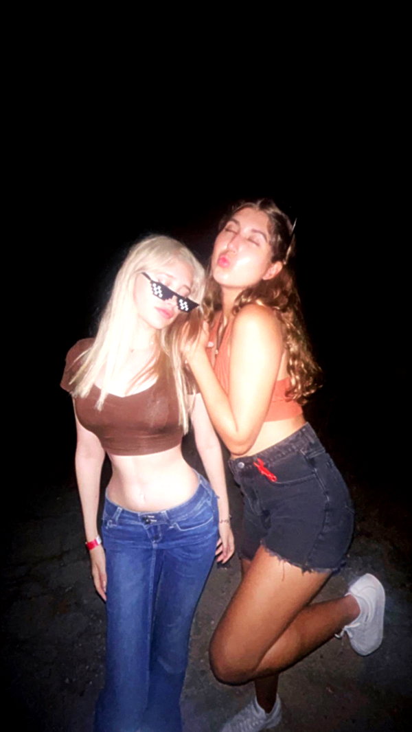 arielle__katz instagram image archive image