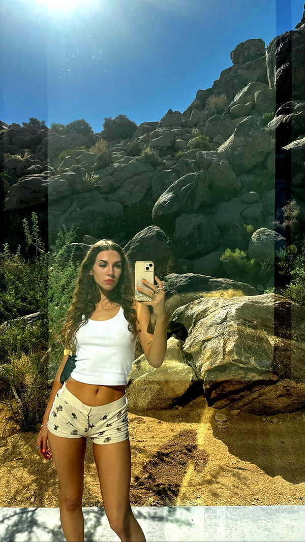 armanitraylor instagram image archive image