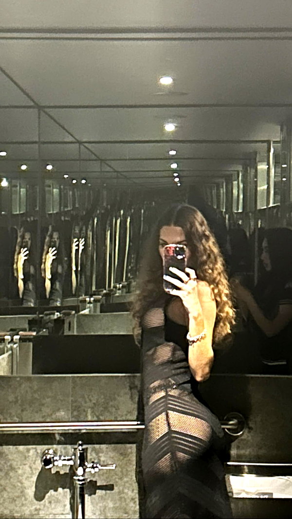 armanitraylor instagram image archive image