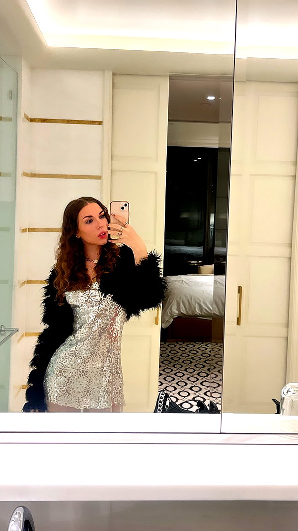 armanitraylor instagram image archive image