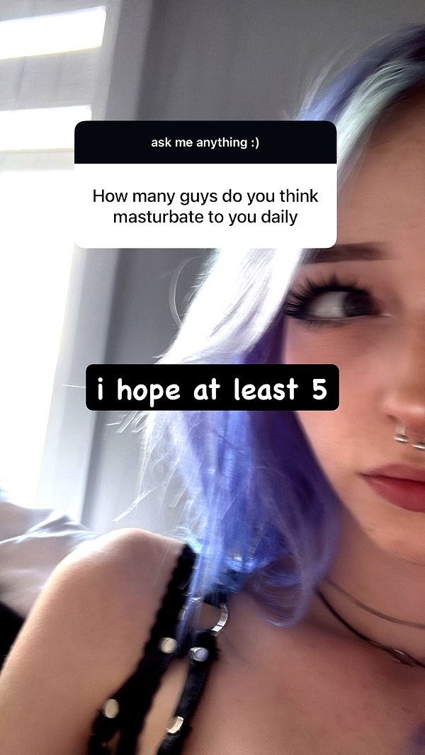 ashley.scarr instagram image archive image